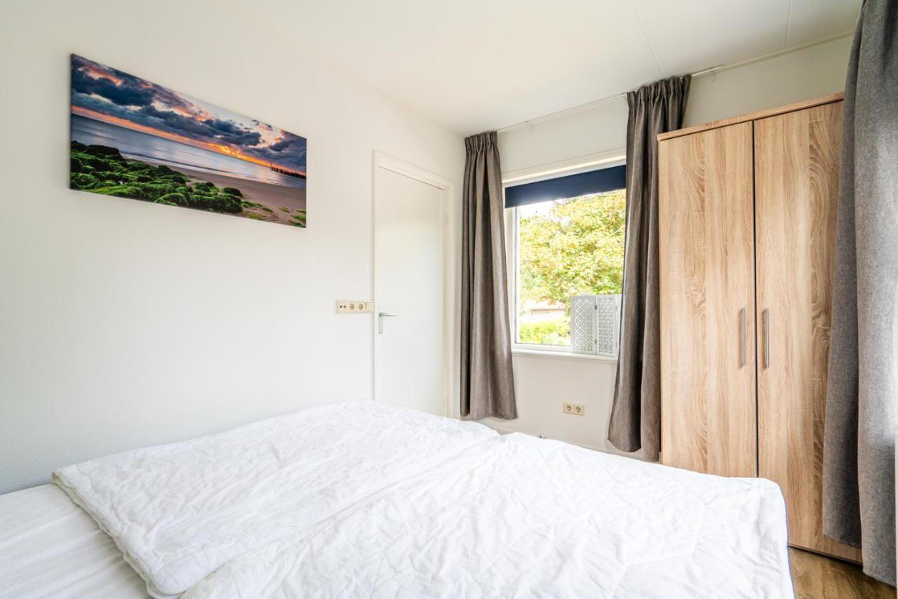 Bosweg 18-B Apartment Zoutelande Bagian luar foto